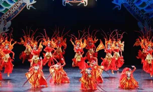 四川省文化和旅游厅直属文艺单位采取线上线下相结合的方式积极开展春节文艺活动