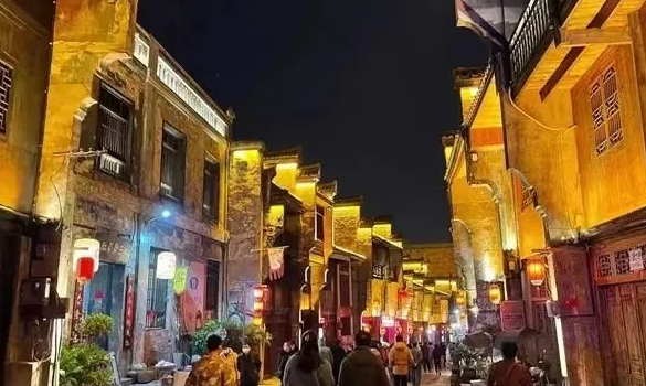 娄底春节旅游强势回暖，旅游总收入7.74亿元