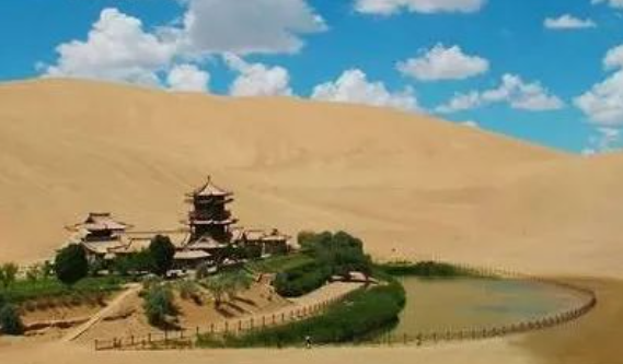 鸣沙山月牙泉旅游风景区游玩攻略
