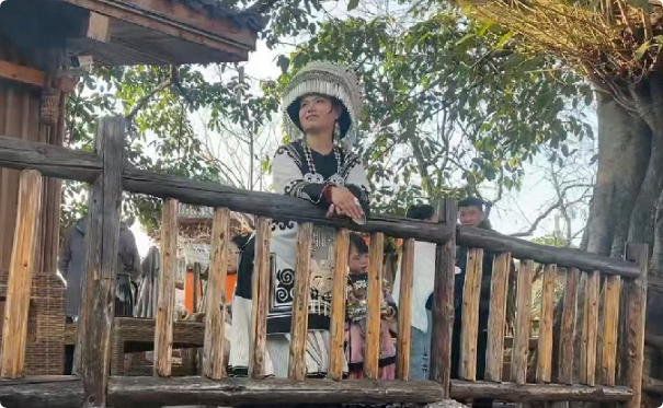 大石板古村：从古驿站到现代旅拍胜地的蜕变