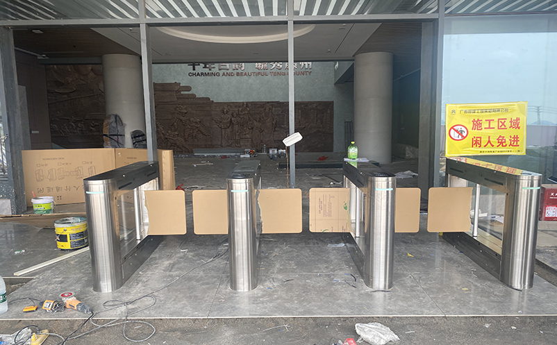 游客排队时间过长怎么办?快速检票系统来帮忙! 游客排队时间过长怎么办?快速检票系统来帮忙!