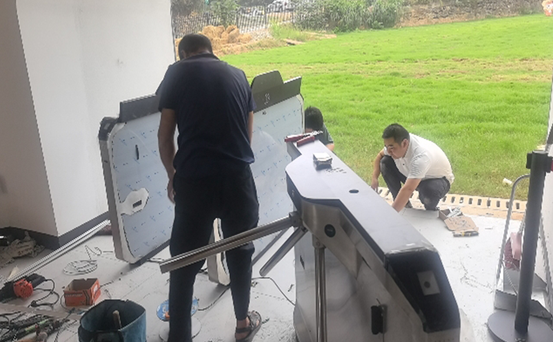 游客要体验,景区要效率:一套票务系统如何平衡两者需求?