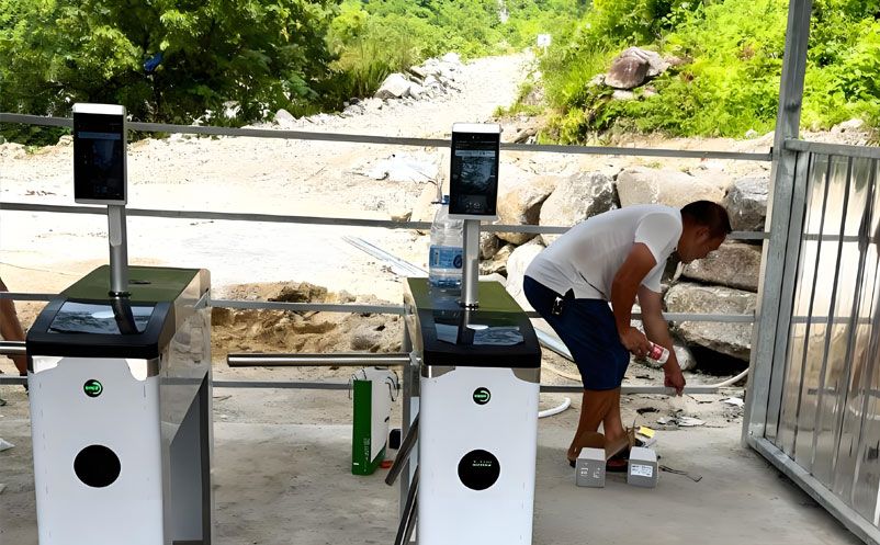 1760167344700823.jpg 2.jpg