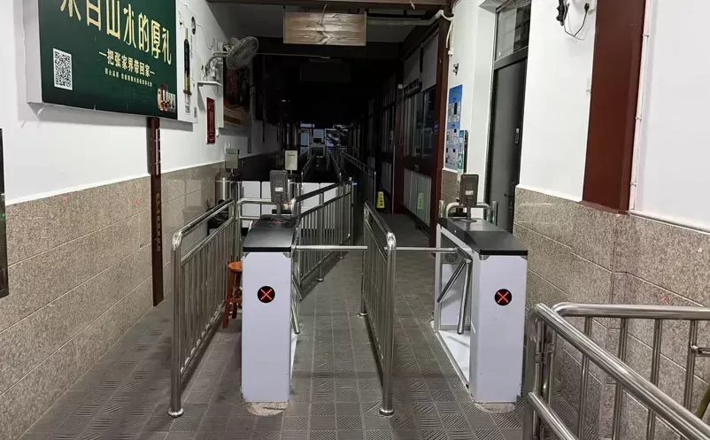 天子山景区应用易景通智慧票务系统方案,一台闸机,五种核验方式 天子山景区应用易景通智慧票务系统方案,一台闸机,五种核验方式